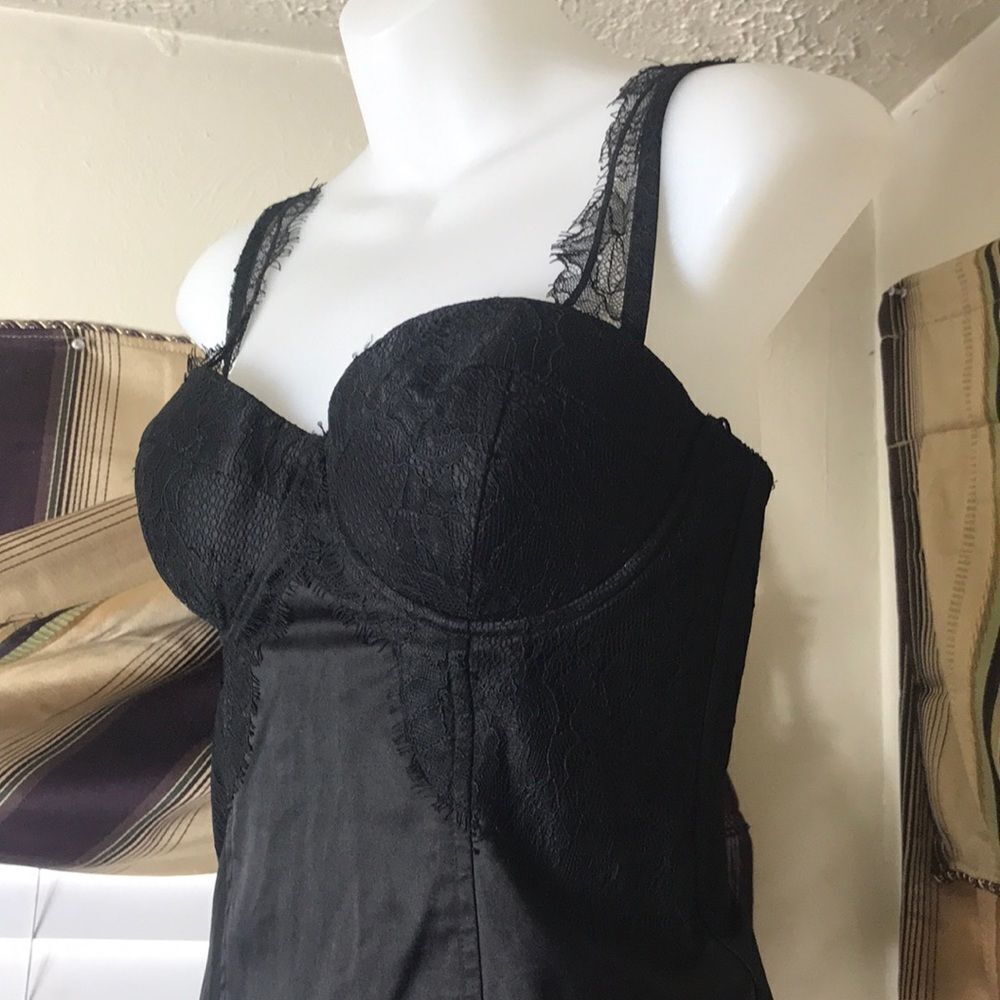 Corset Style Black Top | Guess - Picture 4 of 9